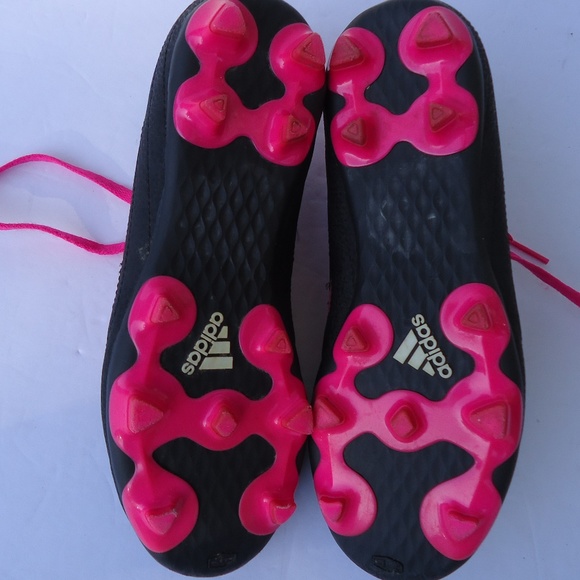 SIZE 3.Adidas Kids boys Soccer cleats. - Picture 8 of 8